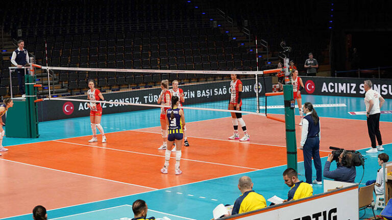 Fenerbahçe Opet, CEV Şampiyonlar Ligi’nde play-off etabına yükseldi | Kahramanmaraş, Gaziantep, Şanlıurfa, Diyarbakır, Adana, Adıyaman, Osmaniye, Hatay, Kilis, Malatya