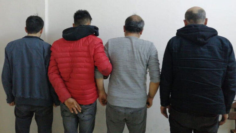 Gaziantep’te hasar gören camiden hırsızlığa 4 gözaltı | Kahramanmaraş, Gaziantep, Şanlıurfa, Diyarbakır, Adana, Adıyaman, Osmaniye, Hatay, Kilis, Malatya