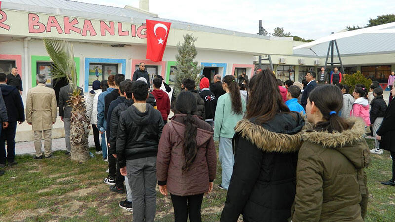 Mersin’de 7 bin depremzede öğrenci eğitime başladı | Kahramanmaraş, Gaziantep, Şanlıurfa, Diyarbakır, Adana, Adıyaman, Osmaniye, Hatay, Kilis, Malatya Mersin’de 7 bin depremzede öğrenci eğitime başladı | Kahramanmaraş, Gaziantep, Şanlıurfa, Diyarbakır, Adana, Adıyaman, Osmaniye, Hatay, Kilis, Malatya