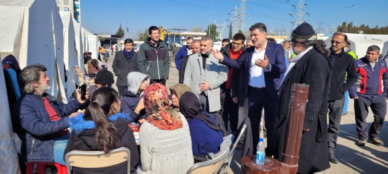 Milli Yol Partisi lideri Çayır, Osmaniye’deki depremzedeleri ziyaret etti | Kahramanmaraş, Gaziantep, Şanlıurfa, Diyarbakır, Adana, Adıyaman, Osmaniye, Hatay, Kilis, Malatya