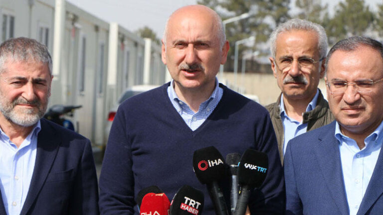 3 bakan Adıyaman’da incelemelerde bulundu | Kahramanmaraş, Gaziantep, Şanlıurfa, Diyarbakır, Adana, Adıyaman, Osmaniye, Hatay, Kilis, Malatya
