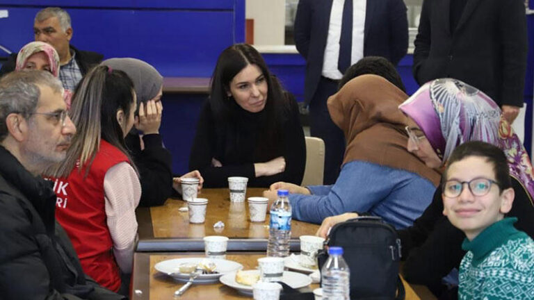 AK Parti Genel Başkan Yardımcısı Karaaslan: Bu süreci de el ele omuz omuza aşacağız | Kahramanmaraş, Gaziantep, Şanlıurfa, Diyarbakır, Adana, Adıyaman, Osmaniye, Hatay, Kilis, Malatya