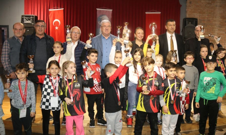 Ergene Belediyesi satranç turnuvasına ev sahipliği yapacak Ergene Belediyesi satranç turnuvasına ev sahipliği yapacak
