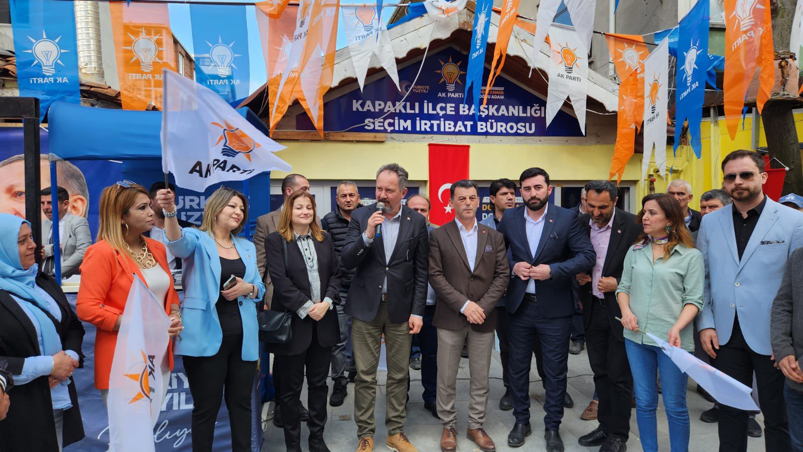 Mestan Özcan’dan Bir Günde Üç Açılış Mestan Özcan’dan Bir Günde Üç Açılış