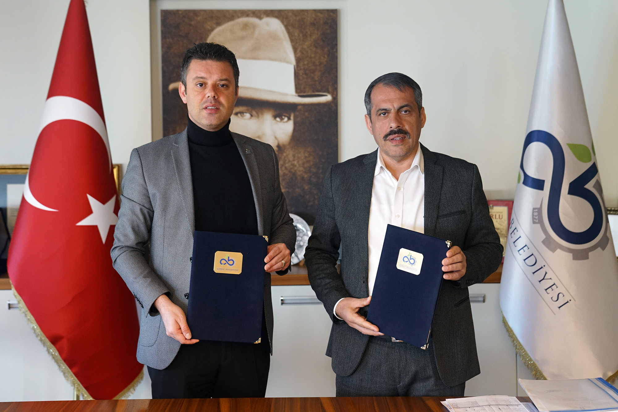 Çorlu Halk Ekmek Büfeleri Hizmete Giriyor Çorlu Halk Ekmek Büfeleri Hizmete Giriyor