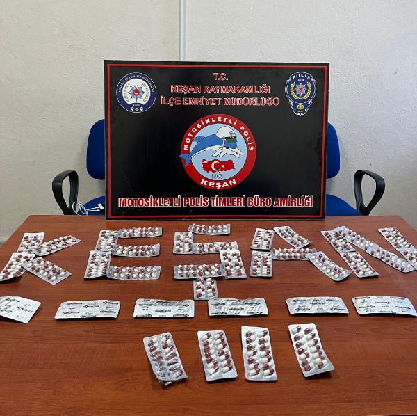 Edirne’de 495 sentetik ecza ele geçirildi