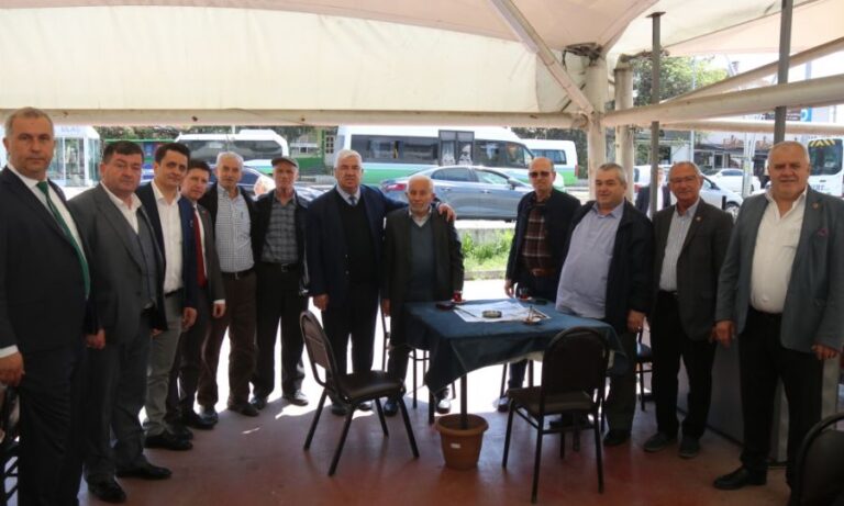 Ergene Belediye Başkanı Rasim Yüksel Ramazan Bayramını Vatandaşlarla Bir Arada Geçirdi