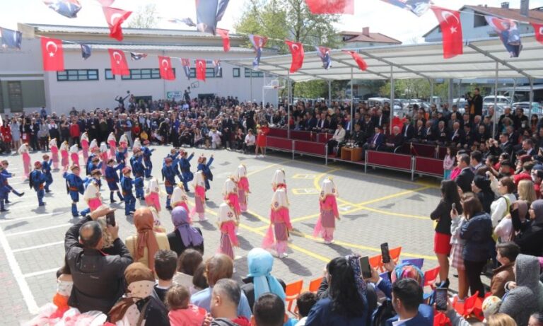 Ergene’de 23 Nisan Ulusal Egemenlik ve Çocuk Bayramı Kutlandı