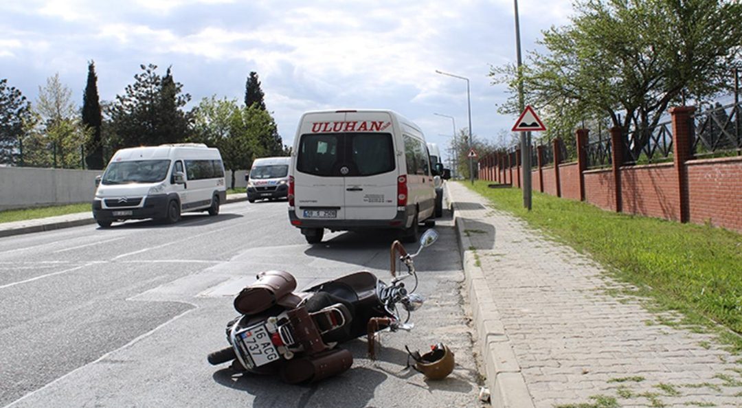 Feci Kaza! Motosiklet Sürücüsü Ağır Yaralandı! Feci Kaza! Motosiklet Sürücüsü Ağır Yaralandı!