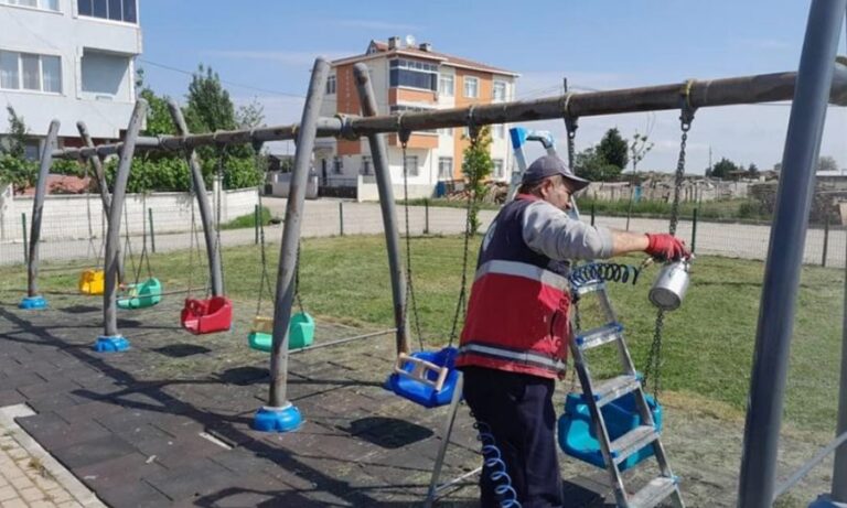 Ergene Belediyesi Parklara Bakımını Sürdürüyor