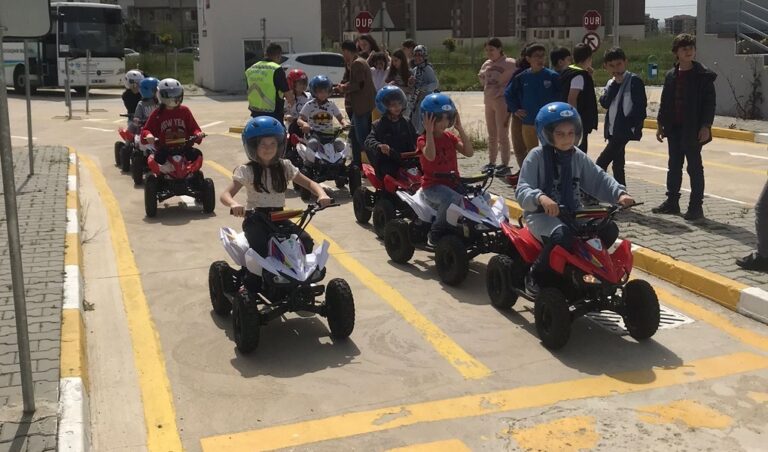 Öğrencilere Yönelik Trafik Eğitimleri Aralıksız Devam Ediyor