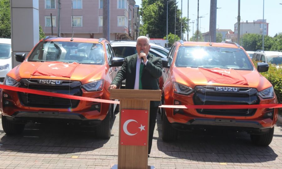 Ergene Belediyesi Bünyesine Katılan Yeni Araçlar İçin Tören Düzenlendi Ergene Belediyesi Bünyesine Katılan Yeni Araçlar İçin Tören Düzenlendi