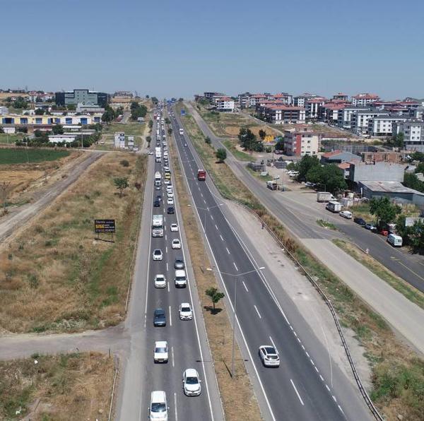 İstanbul-Tekirdağ Kara Yolunda Bayram Yoğunluğu