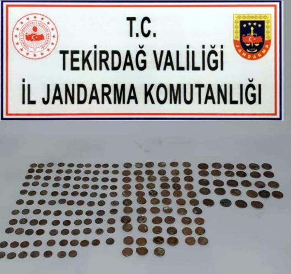 198 Sikke Ele Geçirildi