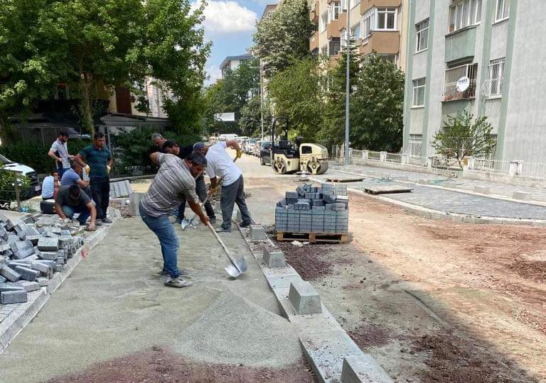 Yol Yapım Çalışmaları Devam Ediyor