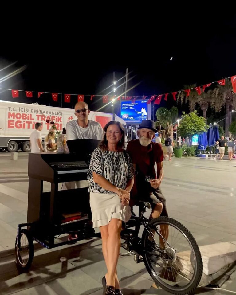 Zafer Mat’a Yerli ve Yabancı Turistlerden Büyük İlgi