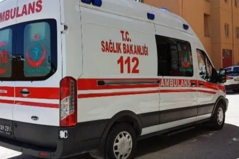 5 Yaşındaki Çocuk Balkondan Düşerek Yaralandı!