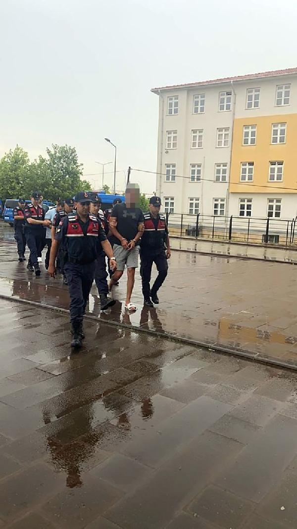 ‘Huzur ve Güven’ Uygulamasında 85 Düzensiz Göçmen Yakalandı