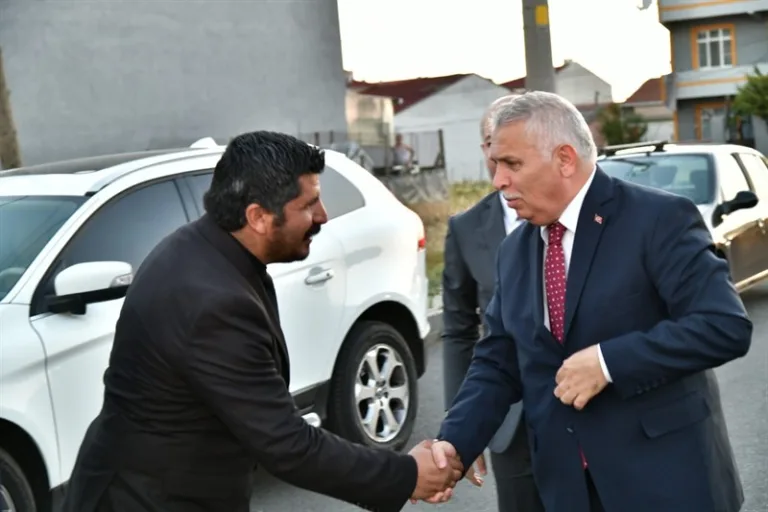 Vali Aziz Yıldırım Muharrem Ayı Münasebetiyle Düzenlenen Muharrem Orucu Lokması Programına Katıldı