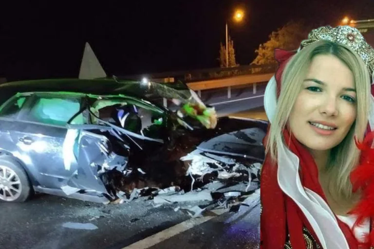 Otomobil Üst Geçidin Ayağına Çarptı: Anne Öldü Bebeği ve Eşi Yaralandı