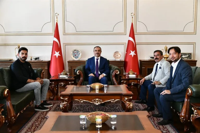 Alev-Yaşar Aktürk Kilis Vakfı Yurt Müdüründen Vali Soytürk’e Hayırlı Olsun Ziyareti