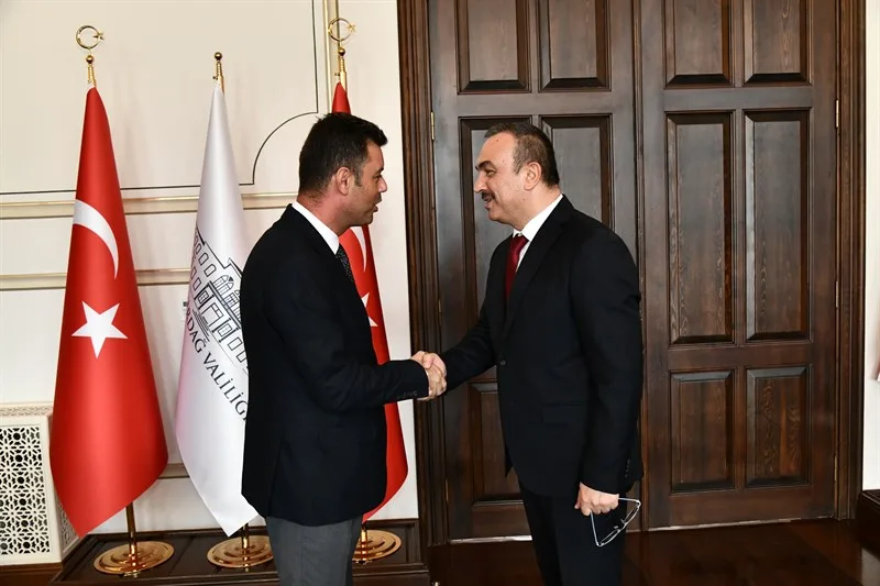 Çorlu Belediye Başkanı’ndan Vali Soytürk’e Hayırlı Olsun Ziyareti Çorlu Belediye Başkanı’ndan Vali Soytürk’e Hayırlı Olsun Ziyareti