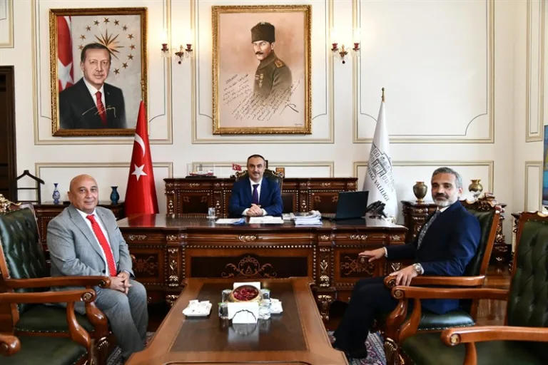 DES Otel Sahibi Muzaffer Destereci’den Vali Soytürk’e Hayırlı Olsun Ziyareti
