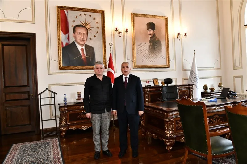 Tekirdağ Ticaret ve Sanayi Odası Başkanı Cengiz Günay Vali Aziz Yıldırım’a Veda Ziyaretinde Bulundu Tekirdağ Ticaret ve Sanayi Odası Başkanı Cengiz Günay Vali Aziz Yıldırım’a Veda Ziyaretinde Bulundu