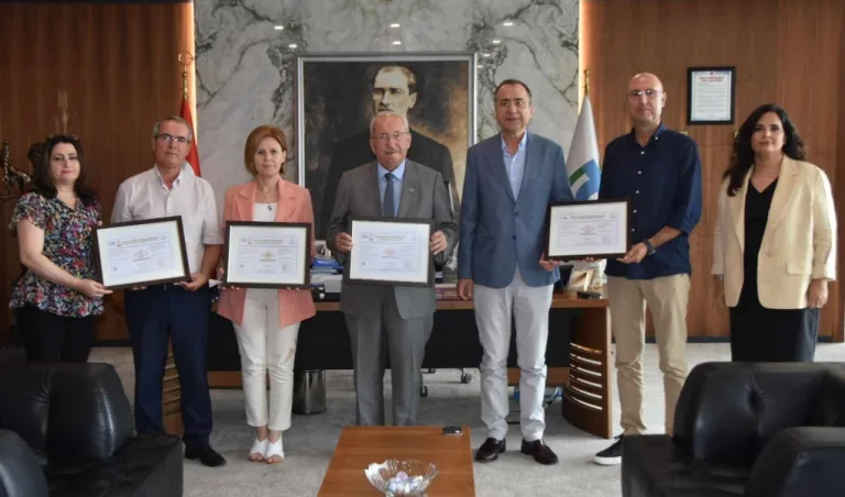 TSE’ DEN BÜYÜKŞEHİR BELEDİYESİ’NE DÖRT SİSTEM BELGESİ