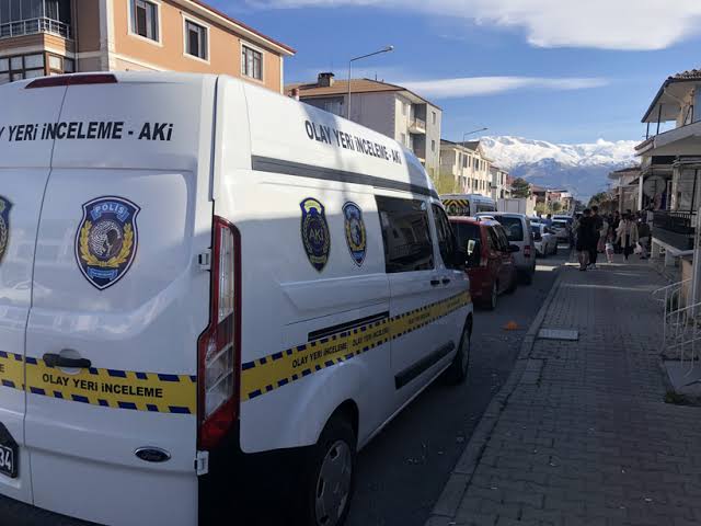 Haber Alınamayan Adam, Apartmanda Asılı Bulundu!