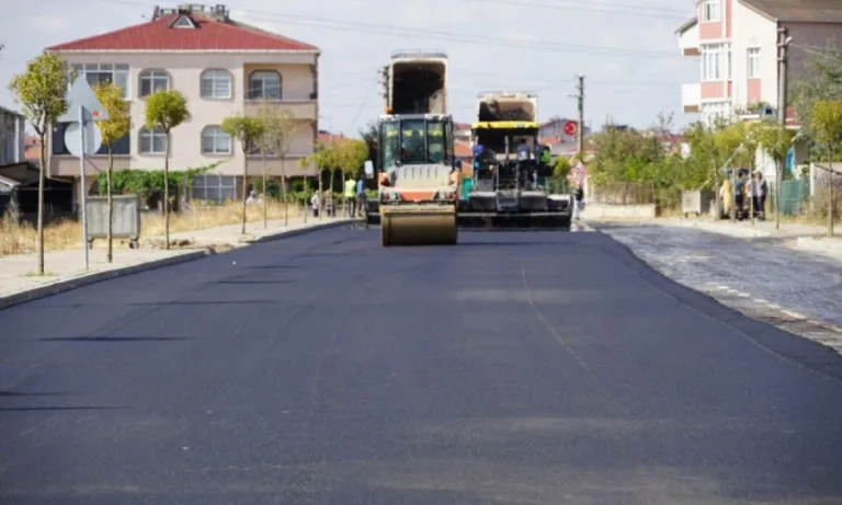 İsmail Cem Caddesi tamamlandı sıra Şehit Piyade Onbaşı Recep Bekir Caddesinde
