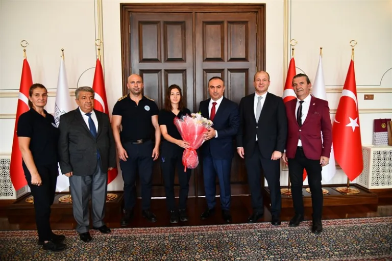 Tekirdağ Büyükşehir Belediyesi İtfaiyesi’nden Vali Soytürk’e Ziyaret