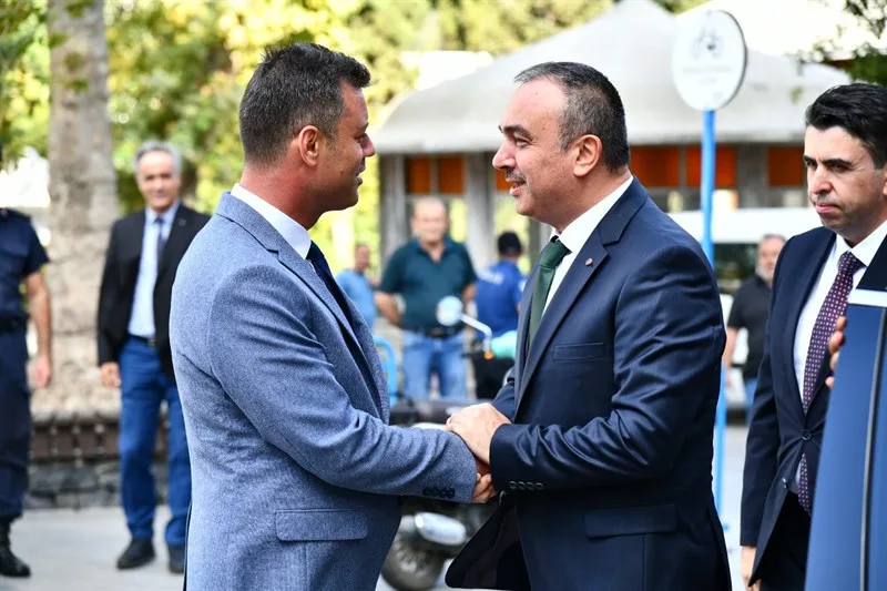 Vali Soytürk Çorlu Belediyesini Ziyaret Etti Vali Soytürk Çorlu Belediyesini Ziyaret Etti