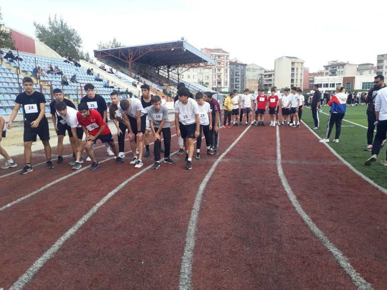 Çorlu’da Öğrenciler Cumhuriyet İçin Koştu!