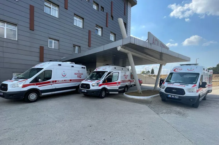 Okulda Gıda Zehirlenmesi Şüphesi: 6 Öğrenci Hastanede
