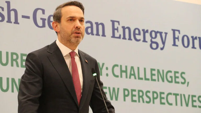 Bakan Bayraktar: Sakarya Sahası’nda üretimi 40 milyon metreküpe çıkarmayı hedefliyoruz | Ekonomi