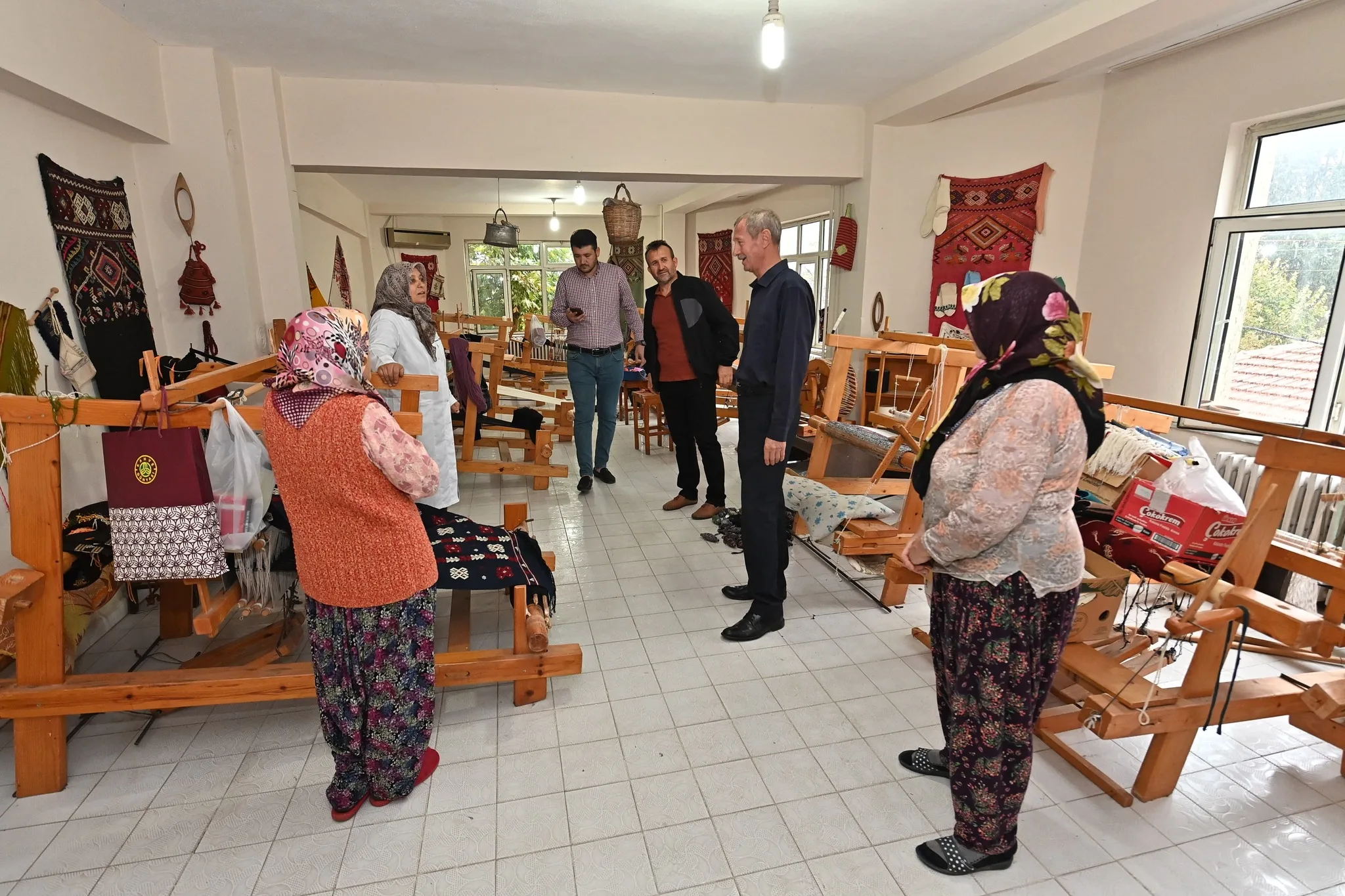 Başkan Uzunlar kırsal mahallelerde temaslarda bulundu Başkan Uzunlar kırsal mahallelerde temaslarda bulundu