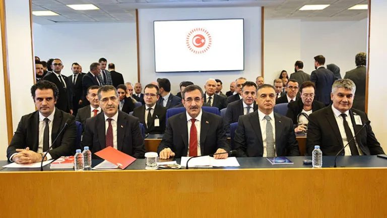 Cumhurbaşkanı Yardımcısı Yılmaz: 2024’ün ikinci yarısında kalıcı dezenflasyon sürecine girmeyi bekliyoruz