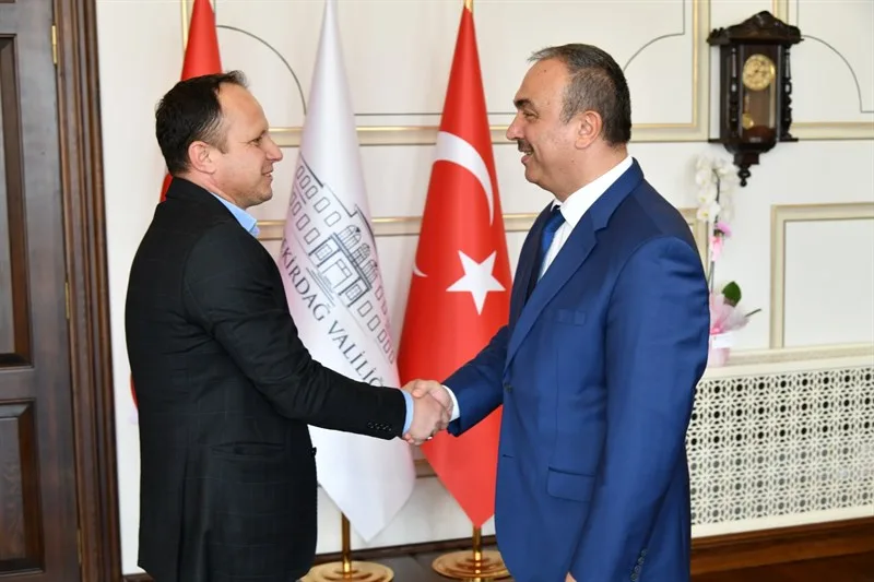 Damızlık Sığır Yetiştiricileri Birliği Başkan ve Üyeleri Vali Soytürk’ü Ziyaret Etti Damızlık Sığır Yetiştiricileri Birliği Başkan ve Üyeleri Vali Soytürk’ü Ziyaret Etti