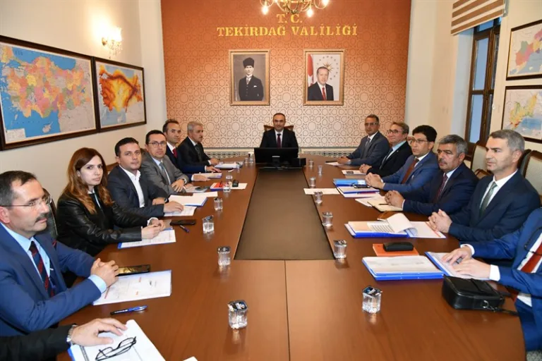 İlçe Eğitim Yatırımları Değerlendirme Toplantısı Yapıldı