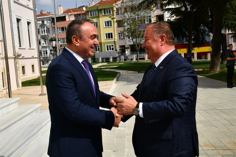 Kilis Belediye Başkanı Servet Ramazan Vali Soytürk’ü Ziyaret Etti Kilis Belediye Başkanı Servet Ramazan Vali Soytürk’ü Ziyaret Etti