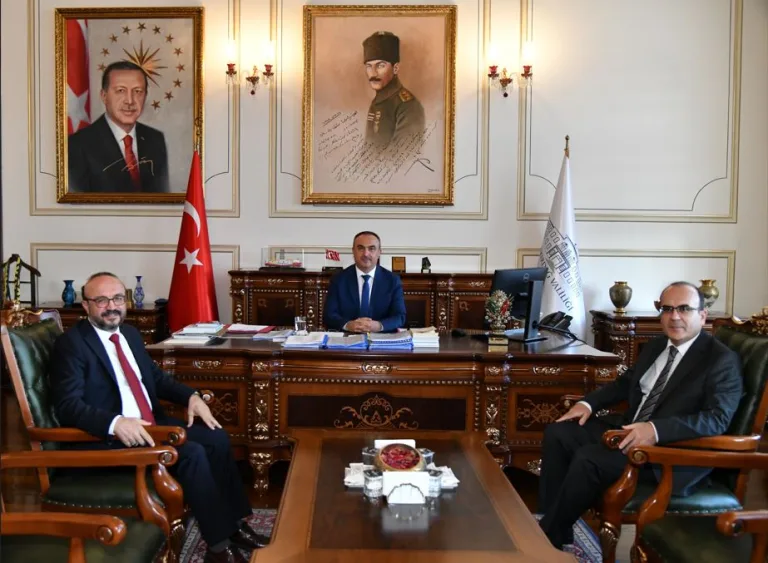 NUH Şirketler Grubu Danışmanları Vali Soytürk’ü Ziyaret Etti
