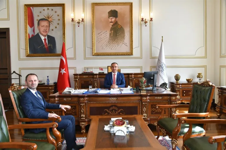 PTT Başmüdürü Armağan Vali Soytürk’ü Ziyaret Etti