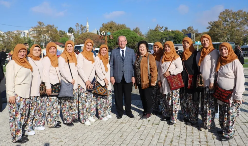 TEKİRDAĞ BÜYÜKŞEHİRDEN DÜNYA KADIN ÇİFTÇİLER GÜNÜ ETKİNLİĞİ TEKİRDAĞ BÜYÜKŞEHİRDEN DÜNYA KADIN ÇİFTÇİLER GÜNÜ ETKİNLİĞİ
