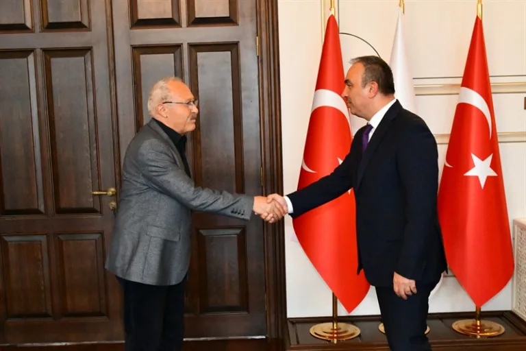 Tekirdağ Şafak Gazetesi Müdürü Erenler ve Muhabirlerden Vali Soytürk’e Ziyaret