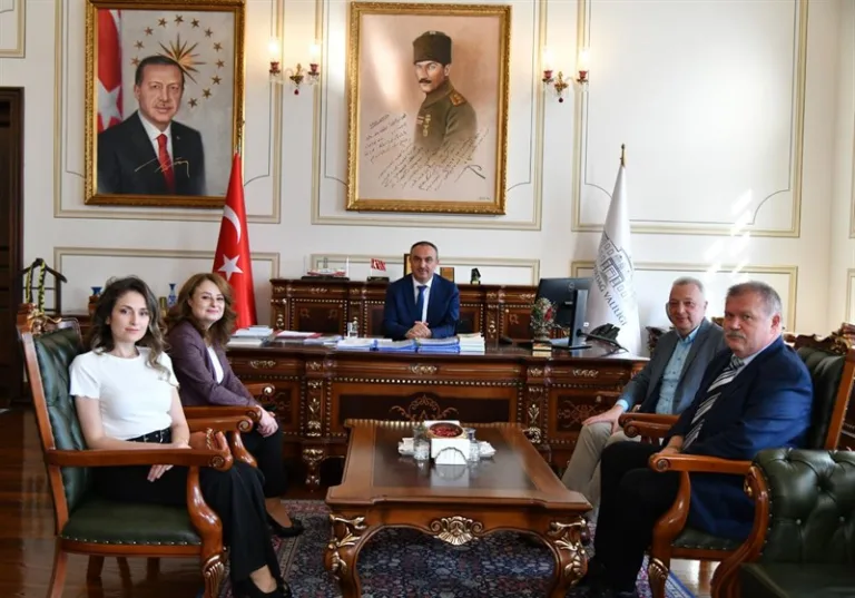 Tekirdağ Tabip Odası Başkanı Özcan ve Oda Üyeleri Vali Soytürk’ü Ziyaret Etti