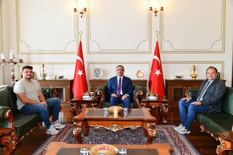 TRT İl Temsilcisi Levent Silistre Vali Recep Soytürk’ü Ziyaret Etti