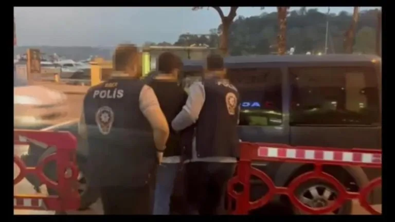 Çocukların Müstehcen Görüntülerini Çekip Satan Şebekeye Darbe: 50 Gözaltı!