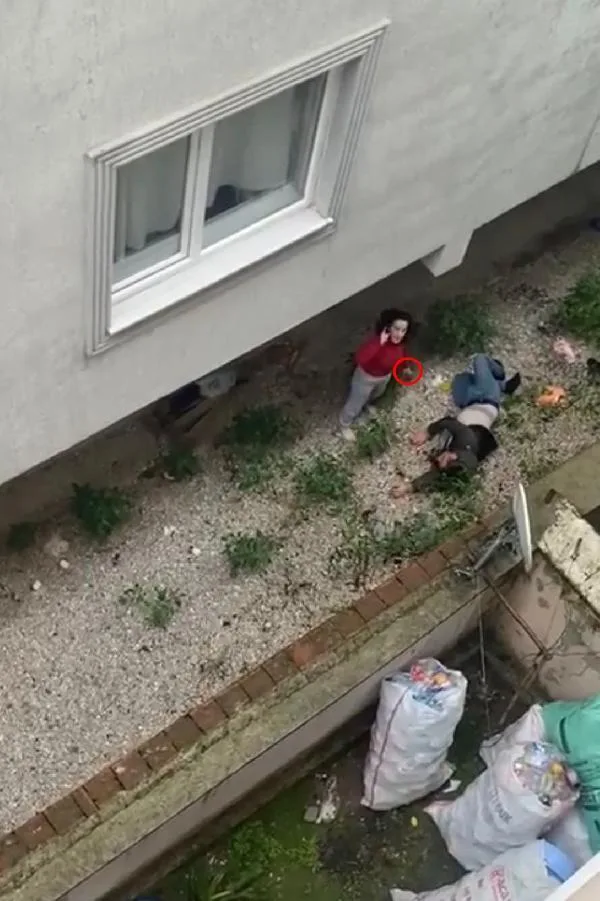 Aldatıldığı şüphesiyle kocasını 2’nci kattan boşluğa itip, başında bıçakla bekledi; o anlar kamerada | Bursa