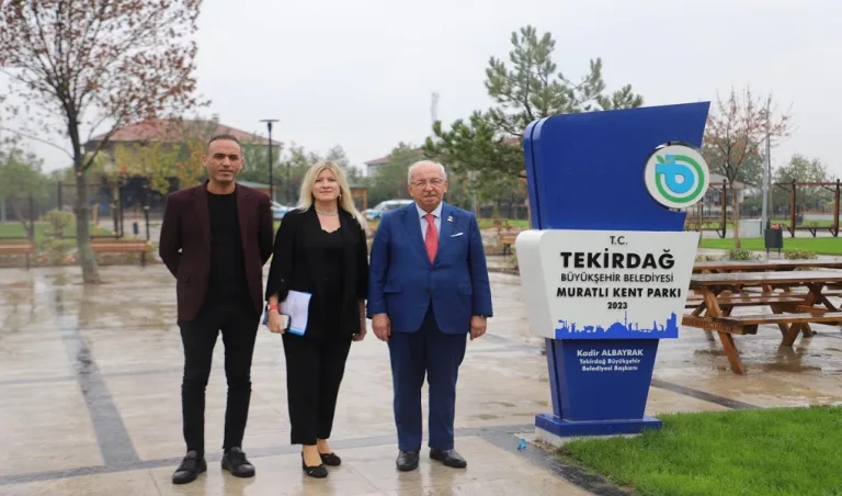 BÜYÜKŞEHİR BELEDİYESİ MURATLI’YA BİR MODERN PARK DAHA KAZANDIRDI
